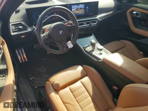 ✅ 2024 BMW M2 • VIN: 3MF13DM09R8E68077 • Lot: 84576455. Wystawiony na Copart z przebiegiem 13 732 mil. Bezpłatny archiwum sprzedaży aukcyjnych z USA i szczegółowy raport historii pojazdu na DreamBid. Zdjęcie 8.