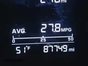 ✅ 2017 Hyundai Elantra Limited • VIN: 5NPD84LF5HH100899 • Lot: 43666408. Listed on IAAI with 87,749 mi. Free auction sales archive from the USA and detailed vehicle history report at DreamBid. Image 15.