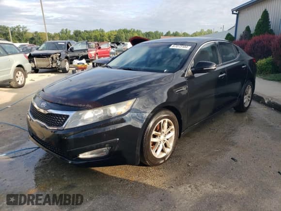 ✅ 2012 Kia Optima LX • VIN: 5XXGM4A7XCG057010 • Лот: 67073104. Опубликован ранее на Copart с пробегом 190 314 миль. Бесплатный доступ к архиву аукционных продаж из США и подробный отчёт об истории автомобиля на DreamBid. Изображение 1.
