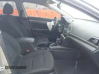 2020 Hyundai Elantra SEL with VIN 5NPD84LF6LH564809, listed as a IAAI auction lot 43070775 with 67,069 mi miles and . Bid and sale history available at DreamBid. Image 5.