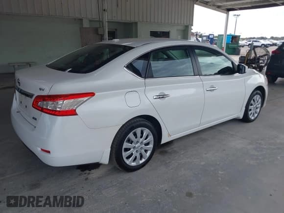 ✅ 2013 Nissan Sentra SL • VIN: 3N1AB7AP5DL663210 • Lot: 43827710. Wystawiony na IAAI z przebiegiem 88 762 mil. Bezpłatny archiwum sprzedaży aukcyjnych z USA i szczegółowy raport historii pojazdu na DreamBid. Zdjęcie 4.