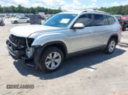 ✅ 2018 Volkswagen Atlas SE • VIN: 1V2CP2CA2JC599488 • Lot: 43003611. Listed on IAAI with 77,170 mi. Free auction sales archive from the USA and detailed vehicle history report at DreamBid. Image 18.