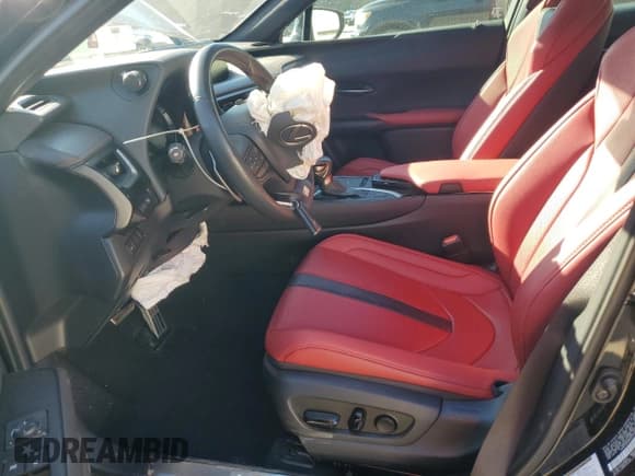 ✅ 2022 Lexus UX 200 F Sport • VIN: JTHE3JBH8N2049169 • Lot: 91071505. Listed on Copart with 32,551 mi. Free auction sales archive from the USA and detailed vehicle history report at DreamBid. Image 7.