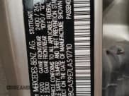 ✅ 1990 Mercedes-Benz 560 • VIN: WDBCA39E7LA517710 • Lot: 85307074. Listed on Copart with 225,233 mi. Free auction sales archive from the USA and detailed vehicle history report at DreamBid. Image 12.