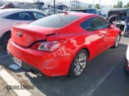✅ 2011 Hyundai Genesis Coupe Track • VIN: KMHHU6KH1BU063418 • Lot: 42808741. Wystawiony na IAAI z przebiegiem 141 281 mil. Bezpłatny archiwum sprzedaży aukcyjnych z USA i szczegółowy raport historii pojazdu na DreamBid. Zdjęcie 4.