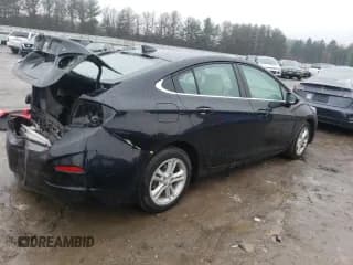 ✅ 2018 Chevrolet Cruze LT • VIN: 1G1BE5SM1J7138185 • Lot: 73314902. Wystawiony na Copart z przebiegiem 59 091 mil. Bezpłatny archiwum sprzedaży aukcyjnych z USA i szczegółowy raport historii pojazdu na DreamBid. Zdjęcie 3.