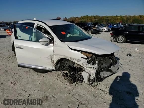 ✅ 2018 Nissan Murano SV • VIN: 5N1AZ2MG1JN197662 • Lot: 91571365. Wystawiony na Copart z przebiegiem 102 368 mil. Bezpłatny archiwum sprzedaży aukcyjnych z USA i szczegółowy raport historii pojazdu na DreamBid. Zdjęcie 14.