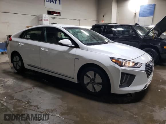 ✅ 2020 Hyundai Ioniq SE • VIN: KMHC75LC0LU233798 • Lot: 41616715. Wystawiony na Copart z przebiegiem 28 869 mil. Bezpłatny archiwum sprzedaży aukcyjnych z USA i szczegółowy raport historii pojazdu na DreamBid. Zdjęcie 4.
