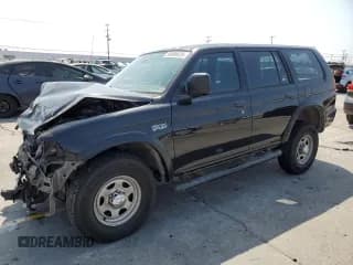 ✅ 2001 Mitsubishi Montero Sport ES • VIN: JA4LS21HX1P029788 • Lot: 59899035. Wystawiony na Copart z przebiegiem 204 631 mil. Bezpłatny archiwum sprzedaży aukcyjnych z USA i szczegółowy raport historii pojazdu na DreamBid. Zdjęcie 1.