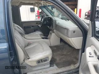 ✅ 2002 Chevrolet Suburban LT • VIN: 1GNEC16Z92R309836 • Лот: 42423341. Опубликован ранее на IAAI с пробегом 258 700 миль. Бесплатный доступ к архиву аукционных продаж из США и подробный отчёт об истории автомобиля на DreamBid. Изображение 5.