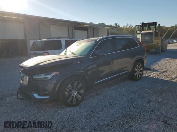 ✅ 2024 Volvo XC90 Plus Bright Theme • VIN: YV4062PE4R1162228 • Lot: 86220845. Wystawiony na Copart z przebiegiem 55 234 mil. Bezpłatny archiwum sprzedaży aukcyjnych z USA i szczegółowy raport historii pojazdu na DreamBid. Zdjęcie 1.