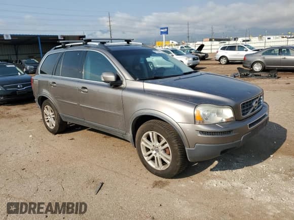 ✅ 2011 Volvo XC90 I6 • VIN: YV4952CZ6B1595848 • Lot: 67381765. Listed on Copart with 181,920 mi. Free auction sales archive from the USA and detailed vehicle history report at DreamBid. Image 4.