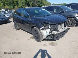 2018 Nissan Murano SV with VIN 5N1AZ2MH6JN132718, listed as a IAAI auction lot 43192727 with 133,374 mi miles and . Bid and sale history available at DreamBid. Image 1.