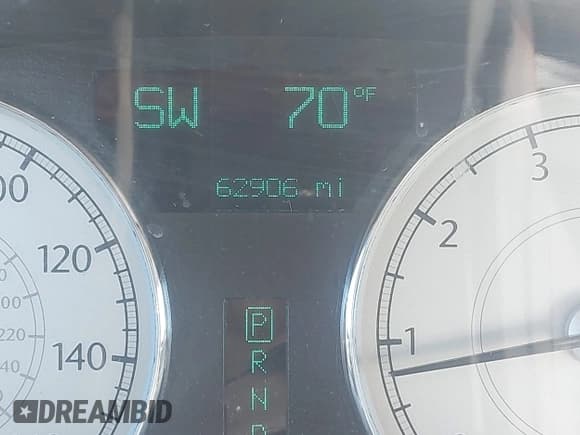 ✅ 2005 Chrysler 300 C • VIN: 2C3JA63H25H576637 • Lot: 43500412. Wystawiony na IAAI z przebiegiem 62 906 mil. Bezpłatny archiwum sprzedaży aukcyjnych z USA i szczegółowy raport historii pojazdu na DreamBid. Zdjęcie 15.