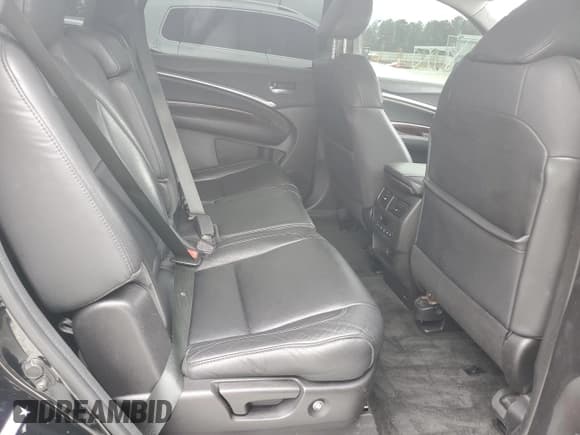 ✅ 2016 Acura MDX • VIN: 5FRYD3H21GB001960 • Lot: 70011665. Wystawiony na Copart z przebiegiem 268 807 mil. Bezpłatny archiwum sprzedaży aukcyjnych z USA i szczegółowy raport historii pojazdu na DreamBid. Zdjęcie 11.