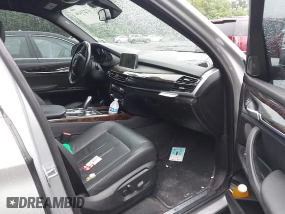 ✅ 2017 BMW X5 xDrive40e • VIN: 5UXKT0C53H0S80157 • Lot: 42223436. Listed on IAAI with 100,209 mi. Free auction sales archive from the USA and detailed vehicle history report at DreamBid. Image 5.