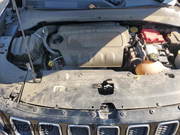 ✅ 2020 Jeep Compass Limited • VIN: 3C4NJDCB5LT200287 • Lot: 91409095. Wystawiony na Copart z przebiegiem 106 273 mil. Bezpłatny archiwum sprzedaży aukcyjnych z USA i szczegółowy raport historii pojazdu na DreamBid. Zdjęcie 12.