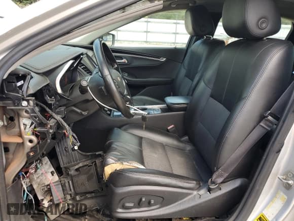 ✅ 2017 Chevrolet Impala LT • VIN: 1G1105SA3HU176092 • Лот: 66539545. Опубликован ранее на Copart с пробегом 205 784 миль. Бесплатный доступ к архиву аукционных продаж из США и подробный отчёт об истории автомобиля на DreamBid. Изображение 7.