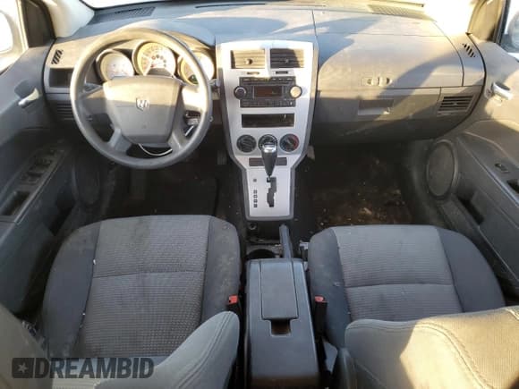 ✅ 2008 Dodge Caliber SXT • VIN: 1B3HB48B78D723988 • Лот: 44711655. Опубликован ранее на Copart с пробегом 197 496 миль. Бесплатный доступ к архиву аукционных продаж из США и подробный отчёт об истории автомобиля на DreamBid. Изображение 8.