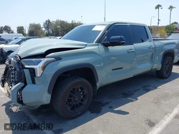 ✅ 2024 Toyota Tundra Limited • VIN: 5TFWA5EC9RX026382 • Лот: 42731881. Опубликован ранее на IAAI с пробегом 26 106 миль. Бесплатный доступ к архиву аукционных продаж из США и подробный отчёт об истории автомобиля на DreamBid. Изображение 19.