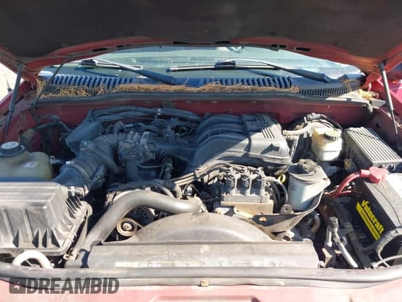 ✅ 2005 Ford Explorer XLT • VIN: 1FMZU73K95UB95478 • Lot: 43184199. Wystawiony na IAAI z przebiegiem 221 425 mil. Bezpłatny archiwum sprzedaży aukcyjnych z USA i szczegółowy raport historii pojazdu na DreamBid. Zdjęcie 10.