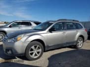 ✅ 2014 Subaru Outback 2.5i • VIN: 4S4BRCAC6E3294854 • Lot: 91862685. Listed on Copart with 179,149 mi. Free auction sales archive from the USA and detailed vehicle history report at DreamBid. Image 1.