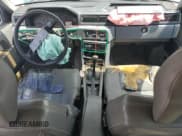 ✅ 1994 Volvo 900 Action • VIN: YV1JS8310R1172113 • Lot: 65648435. Wystawiony na Copart z przebiegiem 269 111 mil. Bezpłatny archiwum sprzedaży aukcyjnych z USA i szczegółowy raport historii pojazdu na DreamBid. Zdjęcie 8.