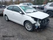 ✅ 2022 Hyundai Accent SE • VIN: 3KPC24A6XNE158345 • Lot: 43674483. Wystawiony na IAAI z przebiegiem 40 347 mil. Bezpłatny archiwum sprzedaży aukcyjnych z USA i szczegółowy raport historii pojazdu na DreamBid. Zdjęcie 1.