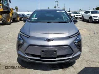 ✅ 2023 Chevrolet Bolt EV 1LT • VIN: 1G1FW6S01P4183025 • Lot: 54171744. Wystawiony na Copart z przebiegiem 25 343 mil. Bezpłatny archiwum sprzedaży aukcyjnych z USA i szczegółowy raport historii pojazdu na DreamBid. Zdjęcie 5.