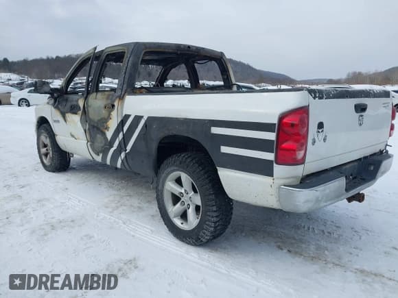 ✅ 2008 Dodge RAM • VIN: 1D3HU18N98J224961 • Лот: 41443903. Опубликован ранее на IAAI с пробегом Не указан. Бесплатный доступ к архиву аукционных продаж из США и подробный отчёт об истории автомобиля на DreamBid. Изображение 3.