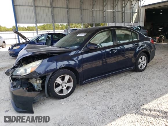 ✅ 2014 Subaru Legacy Premium • VIN: 4S3BMBC67E3023158 • Лот: 80262145. Опубликован ранее на Copart с пробегом 136 759 миль. Бесплатный доступ к архиву аукционных продаж из США и подробный отчёт об истории автомобиля на DreamBid. Изображение 1.