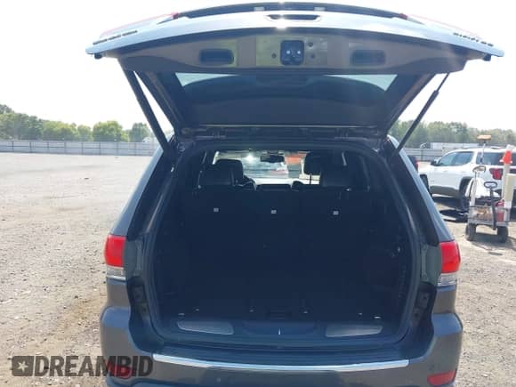 2016 Jeep Grand Cherokee Limited с VIN 1C4RJFBG0GC421873, выставлен на аукционе IAAI как лот 43192839 с пробегом 169 859 миль миль и . История ставок и продаж доступна на DreamBid. Изображение 17.