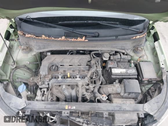 ✅ 2021 Hyundai Venue Denim • VIN: KMHRC8A3XMU082402 • Lot: 41753548. Listed on IAAI with 64,383 mi. Free auction sales archive from the USA and detailed vehicle history report at DreamBid. Image 10.