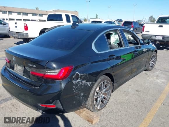 ✅ 2020 BMW 3 Series 330i • VIN: 3MW5R1J05L8B18956 • Лот: 43548912. Опубликован ранее на IAAI с пробегом Не указан. Бесплатный доступ к архиву аукционных продаж из США и подробный отчёт об истории автомобиля на DreamBid. Изображение 4.