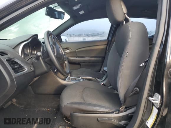 ✅ 2008 Dodge Avenger SE • VIN: 1B3LC46K78N582926 • Лот: 70770274. Опубликован ранее на Copart с пробегом 94 569 миль. Бесплатный доступ к архиву аукционных продаж из США и подробный отчёт об истории автомобиля на DreamBid. Изображение 7.