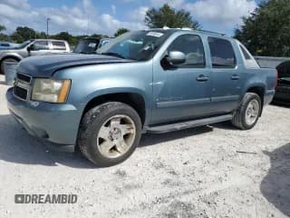✅ 2008 Chevrolet Avalanche 1LT • VIN: 3GNEC12JX8G102168 • Лот: 78818614. Опубликован ранее на Copart с пробегом Не указан. Бесплатный доступ к архиву аукционных продаж из США и подробный отчёт об истории автомобиля на DreamBid. Изображение 1.