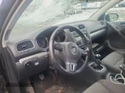 ✅ 2013 Volkswagen Golf TDI w/Sunroof & Nav • VIN: WVWNM7AJ4DW061607 • Лот: 83153834. Опубликован ранее на Copart с пробегом 115 472 миль. Бесплатный доступ к архиву аукционных продаж из США и подробный отчёт об истории автомобиля на DreamBid. Изображение 7.