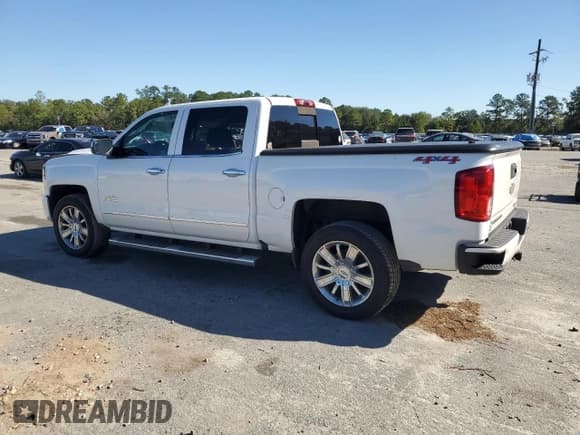 ✅ 2016 Chevrolet Silverado 1500 High Country • VIN: 3GCUKTEC8GG166496 • Lot: 82639825. Wystawiony na Copart z przebiegiem 109 946 mil. Bezpłatny archiwum sprzedaży aukcyjnych z USA i szczegółowy raport historii pojazdu na DreamBid. Zdjęcie 2.