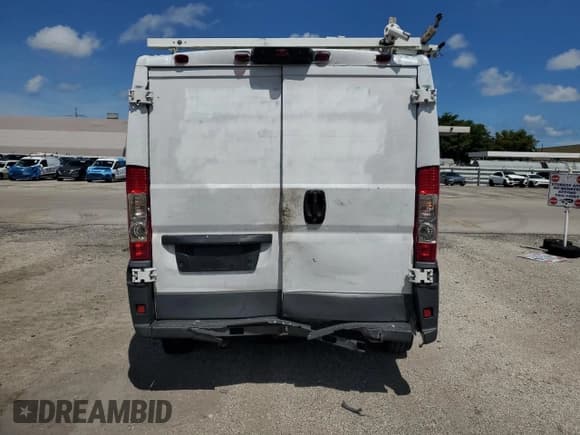 ✅ 2016 Ram ProMaster Cargo • VIN: 3C6TRVAG9GE116429 • Lot: 65410375. Listed on Copart with 185,884 mi. Free auction sales archive from the USA and detailed vehicle history report at DreamBid. Image 6.