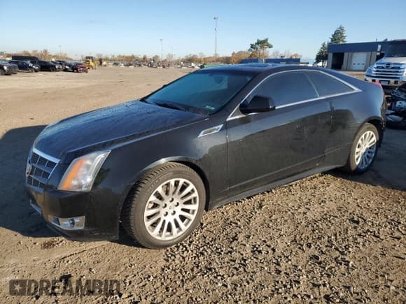 ✅ 2011 Cadillac CTS Premium • VIN: 1G6DS1ED8B0129543 • Lot: 89564645. Listed on Copart with 107,151 mi. Free auction sales archive from the USA and detailed vehicle history report at DreamBid. Image 1.