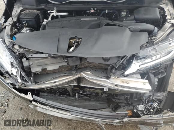 ✅ 2019 Honda Odyssey Elite • VIN: 5FNRL6H98KB067891 • Lot: 51681405. Listed on Copart with 42,525 mi. Free auction sales archive from the USA and detailed vehicle history report at DreamBid. Image 12.