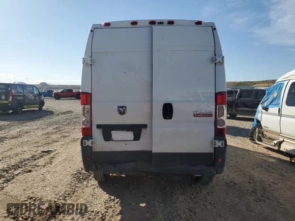 ✅ 2014 Ram ProMaster Cargo • VIN: 3C6TRVDGXEE121552 • Лот: 49616225. Опубликован ранее на Copart с пробегом 373 801 миль. Бесплатный доступ к архиву аукционных продаж из США и подробный отчёт об истории автомобиля на DreamBid. Изображение 6.