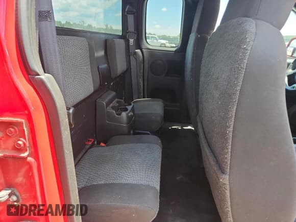 ✅ 2012 Chevrolet Colorado 1LT • VIN: 1GCESCF98C8166411 • Лот: 66745575. Опубликован ранее на Copart с пробегом 195 271 миль. Бесплатный доступ к архиву аукционных продаж из США и подробный отчёт об истории автомобиля на DreamBid. Изображение 10.