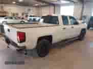 2014 Chevrolet Silverado 1500 LT с VIN 1GCVKREHXEZ207808, выставлен на аукционе IAAI как лот 43219222 с пробегом 180 875 миль миль и . История ставок и продаж доступна на DreamBid. Изображение 4.