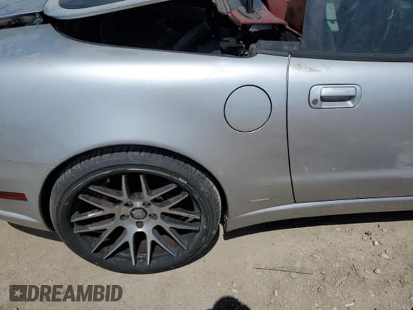 ✅ 2003 Maserati Spyder • VIN: ZAMBB18A930010581 • Лот: 53111505. Опубликован ранее на Copart с пробегом 56 747 миль. Бесплатный доступ к архиву аукционных продаж из США и подробный отчёт об истории автомобиля на DreamBid. Изображение 10.