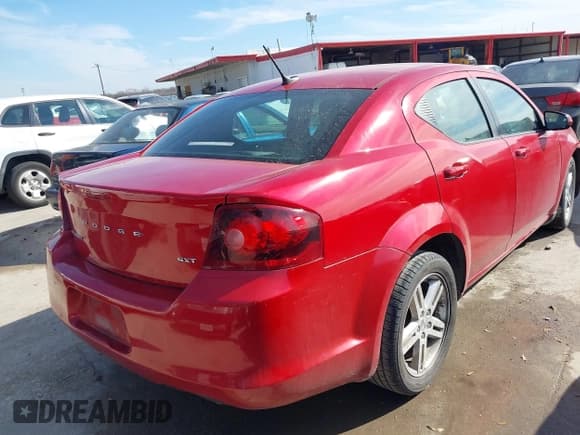 ✅ 2013 Dodge Avenger SXT • VIN: 1C3CDZCG6DN650544 • Лот: 41350665. Опубликован ранее на IAAI с пробегом 170 601 миль. Бесплатный доступ к архиву аукционных продаж из США и подробный отчёт об истории автомобиля на DreamBid. Изображение 4.