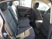 ✅ 2012 Mazda 3 i Touring • VIN: JM1BL1V78C1633646 • Лот: 80739525. Опубликован ранее на Copart с пробегом 120 137 миль. Бесплатный доступ к архиву аукционных продаж из США и подробный отчёт об истории автомобиля на DreamBid. Изображение 10.