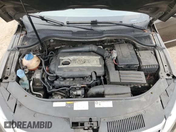 ✅ 2013 Volkswagen CC Lux • VIN: WVWRN7AN7DE555113 • Lot: 68559345. Wystawiony na Copart z przebiegiem 166 910 mil. Bezpłatny archiwum sprzedaży aukcyjnych z USA i szczegółowy raport historii pojazdu na DreamBid. Zdjęcie 11.