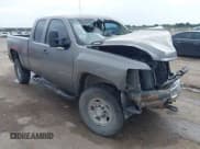 ✅ 2009 Chevrolet Silverado 2500HD LT • VIN: 1GCHK59K99E147190 • Lot: 42651797. Wystawiony na IAAI z przebiegiem 284 045 mil. Bezpłatny archiwum sprzedaży aukcyjnych z USA i szczegółowy raport historii pojazdu na DreamBid. Zdjęcie 1.