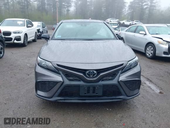 2022 Toyota Camry SE with VIN 4T1G11BK1NU068450, listed as a IAAI auction lot 42179167 with 41,013 mi miles and . Bid and sale history available at DreamBid. Image 13.